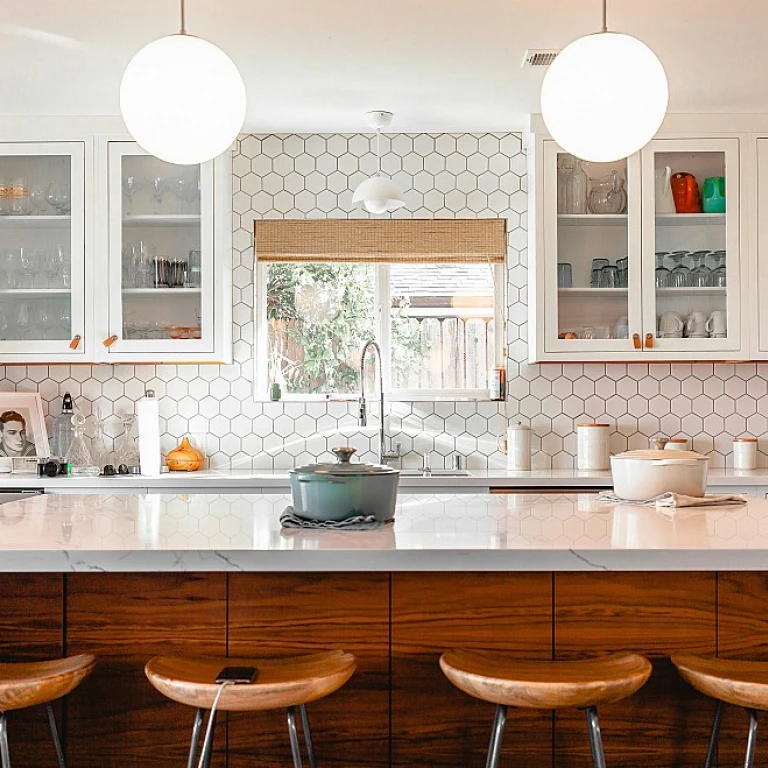Les secrets des plans de travail dans les cuisines modernes