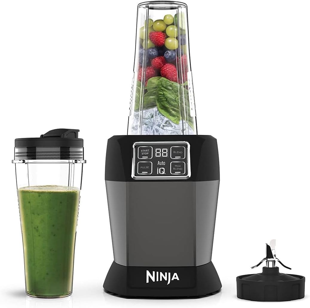 Mixeur avec 2 programmes automatiques : Blend & Max Blend, réglage des impulsions, 2 gobelets de 700 ml avec couvercles, 1000 W, lavables au lave-vaisselle, Auto-iQ, noir BN495EU Blender