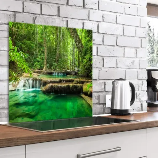 Test murando Crédence Verre 60x60 Cascade : jolie image, installation simple, quelques limites à connaître