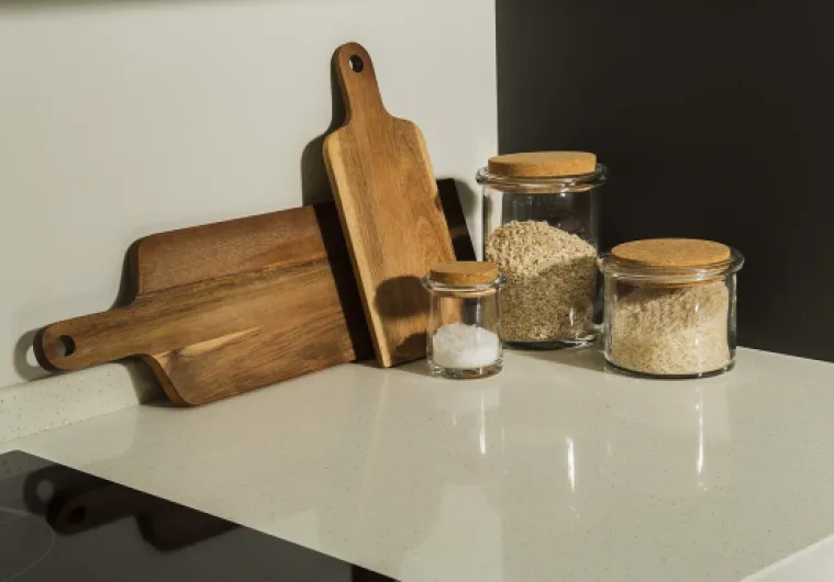 Plan de travail de cuisine en quartz 1500 x 600mm Jasmin blanc