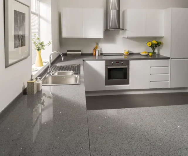 Plan de travail de cuisine en quartz 1500 x 600mm Gris étain