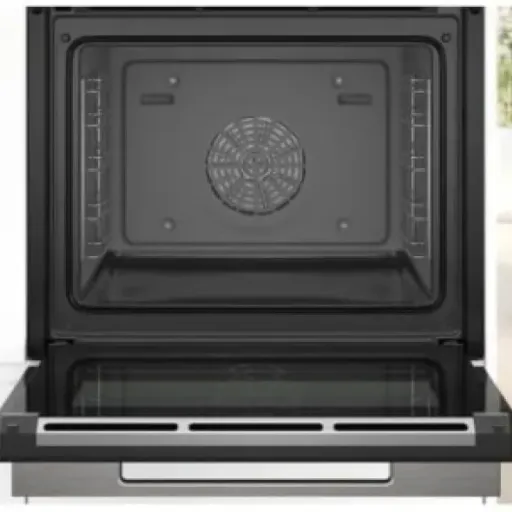 Test Bosch HBG7541B1 Série 8 : le four connecté qui fait bien le job sans (trop) compliquer la vie