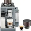 Test De'Longhi Rivelia EXAM440.55.G : la machine compacte qui veut jouer dans la cour des grandes